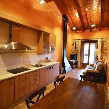 La Casassa De Ribes Apartahotel 3*