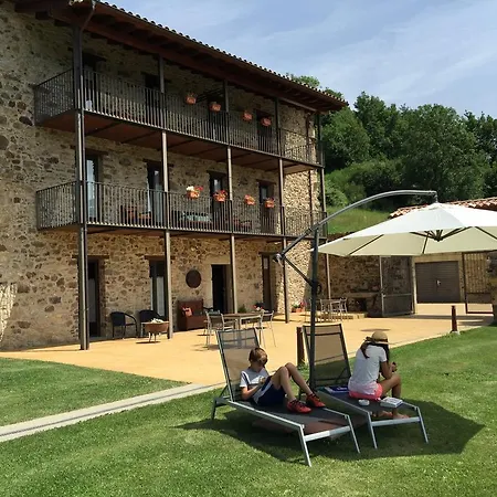 La Casassa De Ribes Apartahotel
