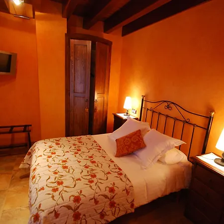 La Casassa De Ribes Apartahotel